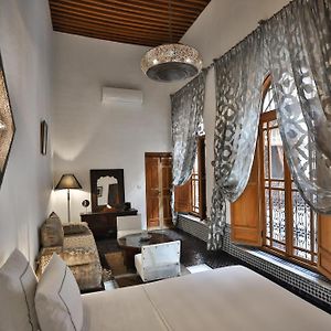 Sara Suite