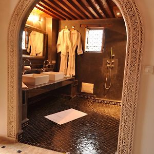Alia Suite